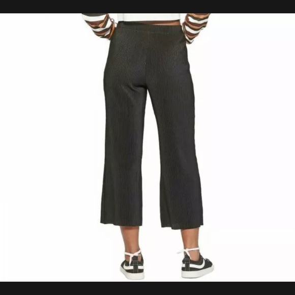 Wild fable black bodre wide leg crop pull on pants - Picture 3 of 6